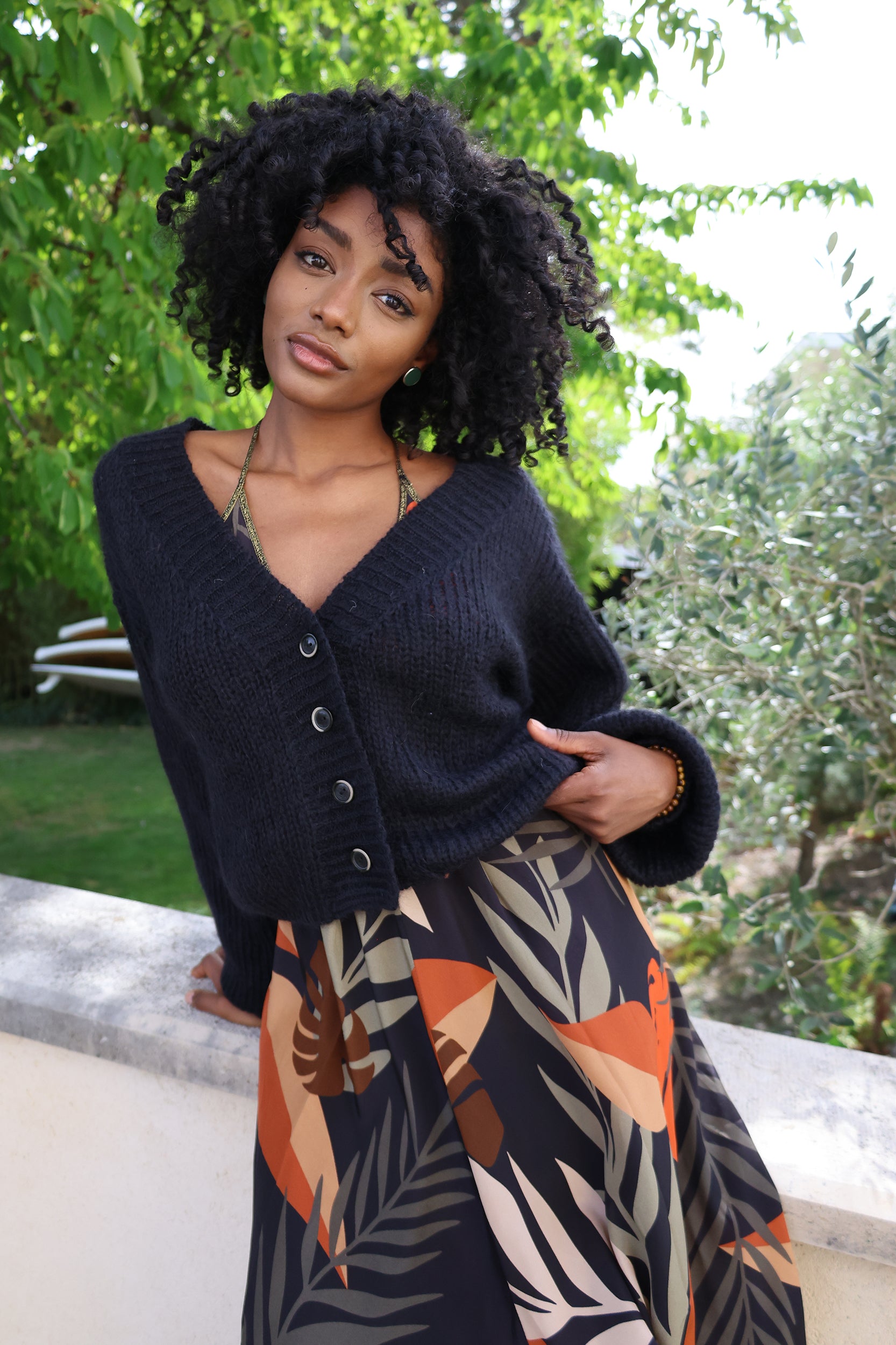 Cropped Cardigan in Black