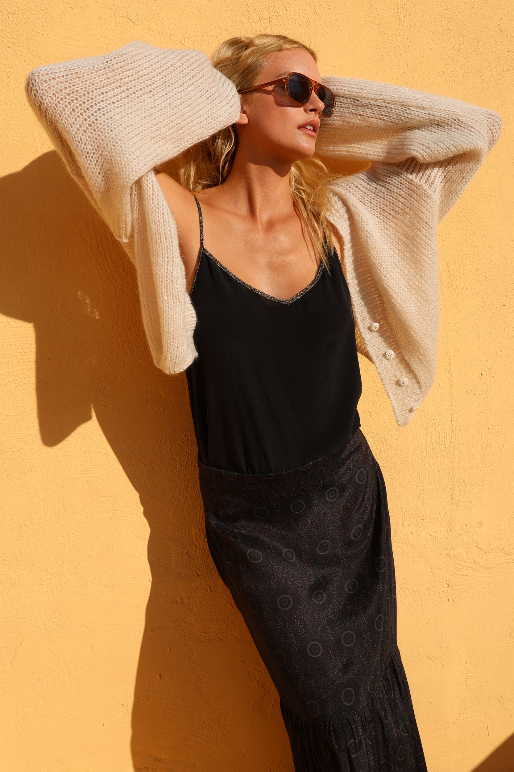 Cropped Cardigan in Cream