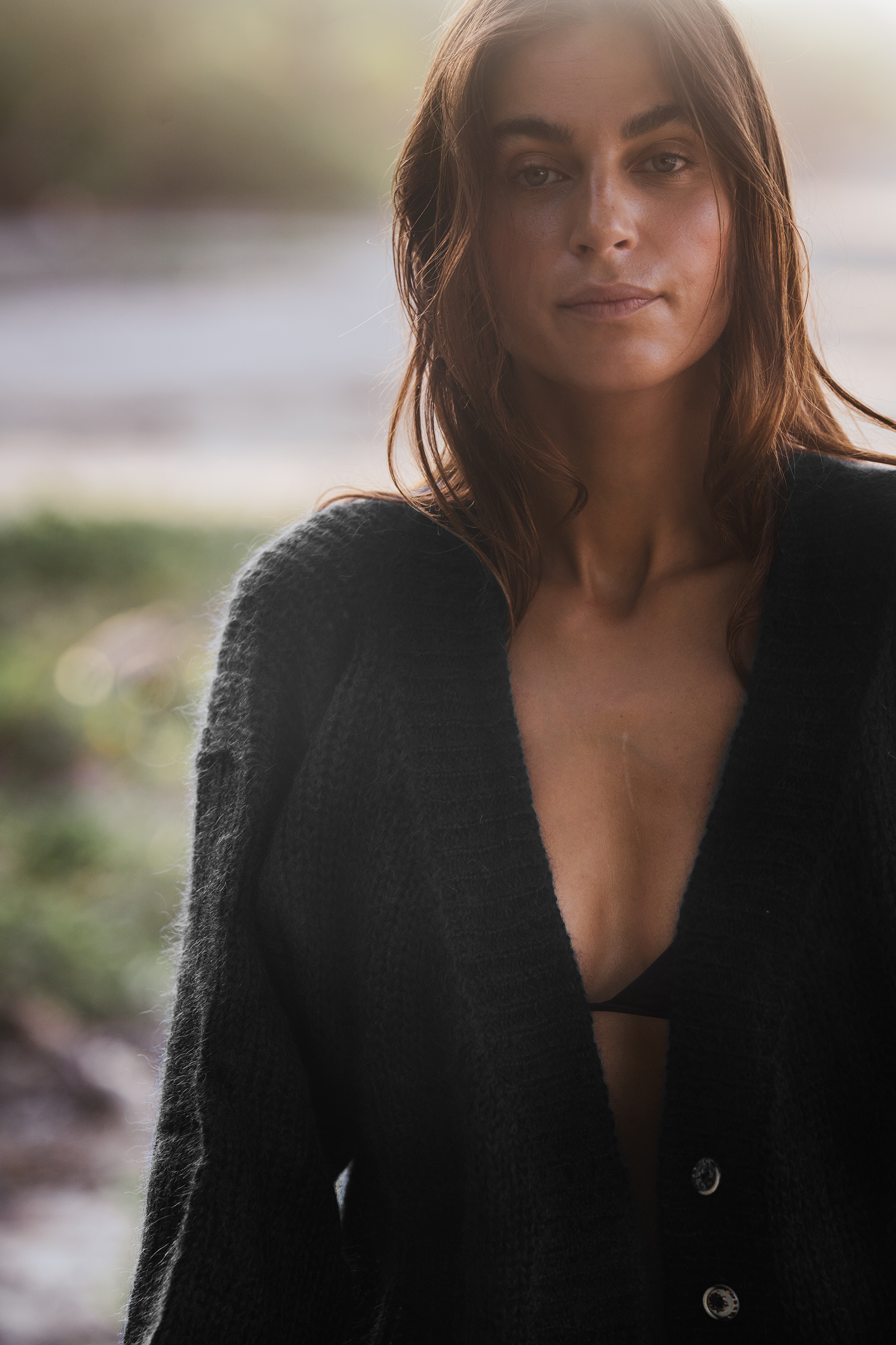 Cropped Cardigan in Black