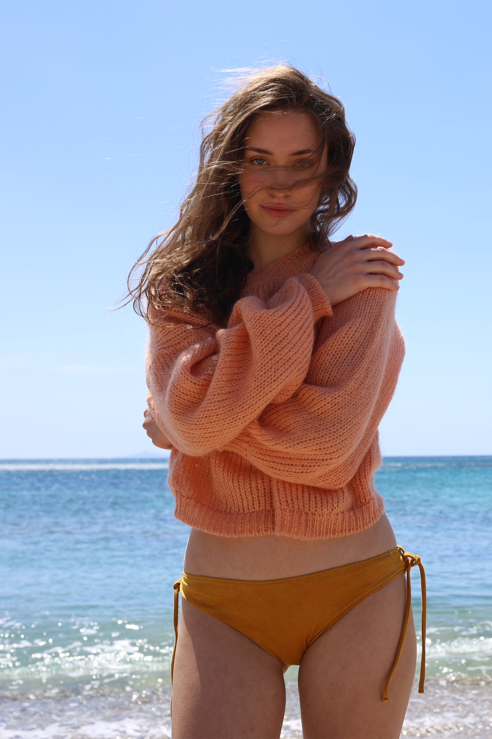 Cropped Jumper in Apricot