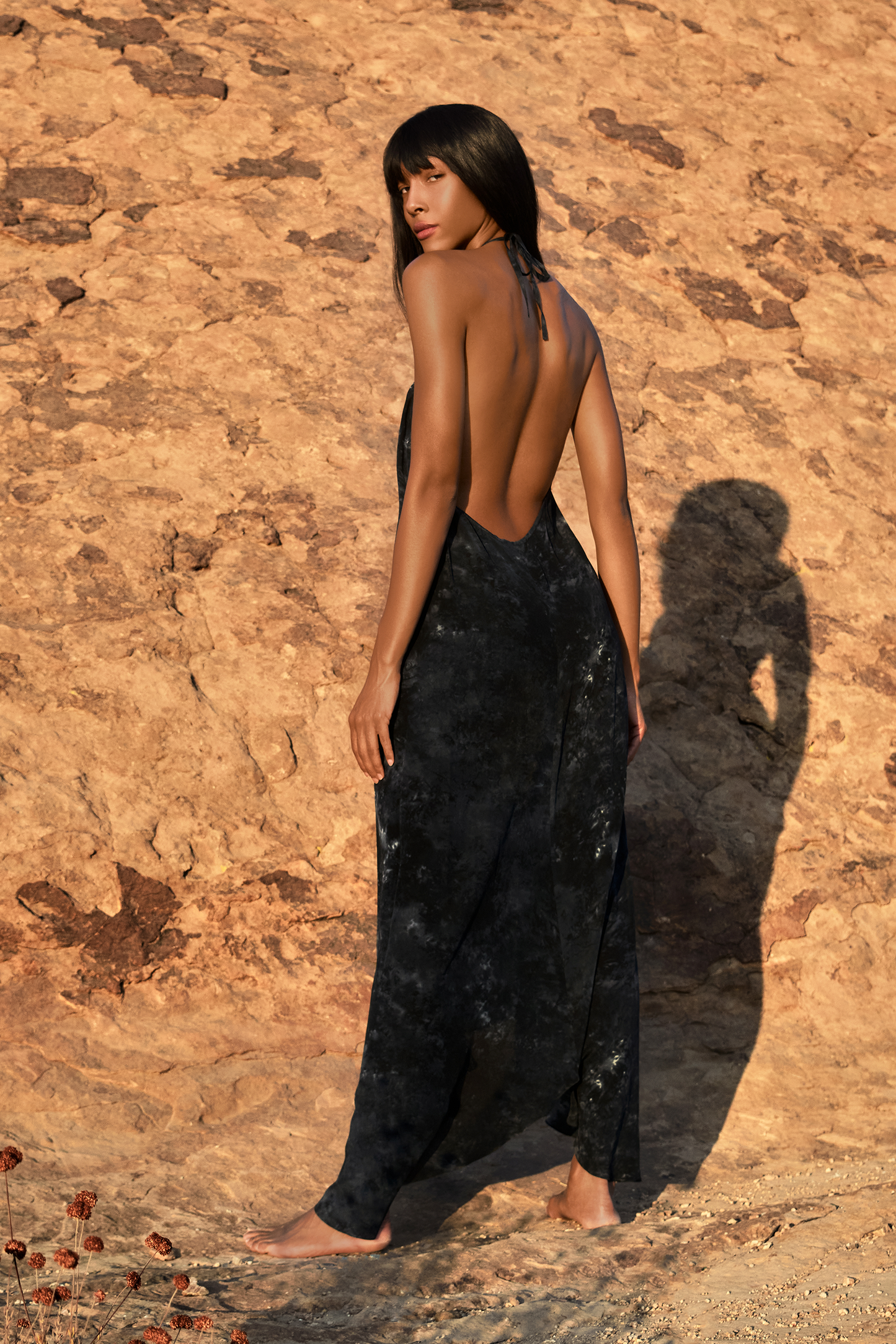 Rhodes in Tie-Dye Silk Print in Charcoal/Black