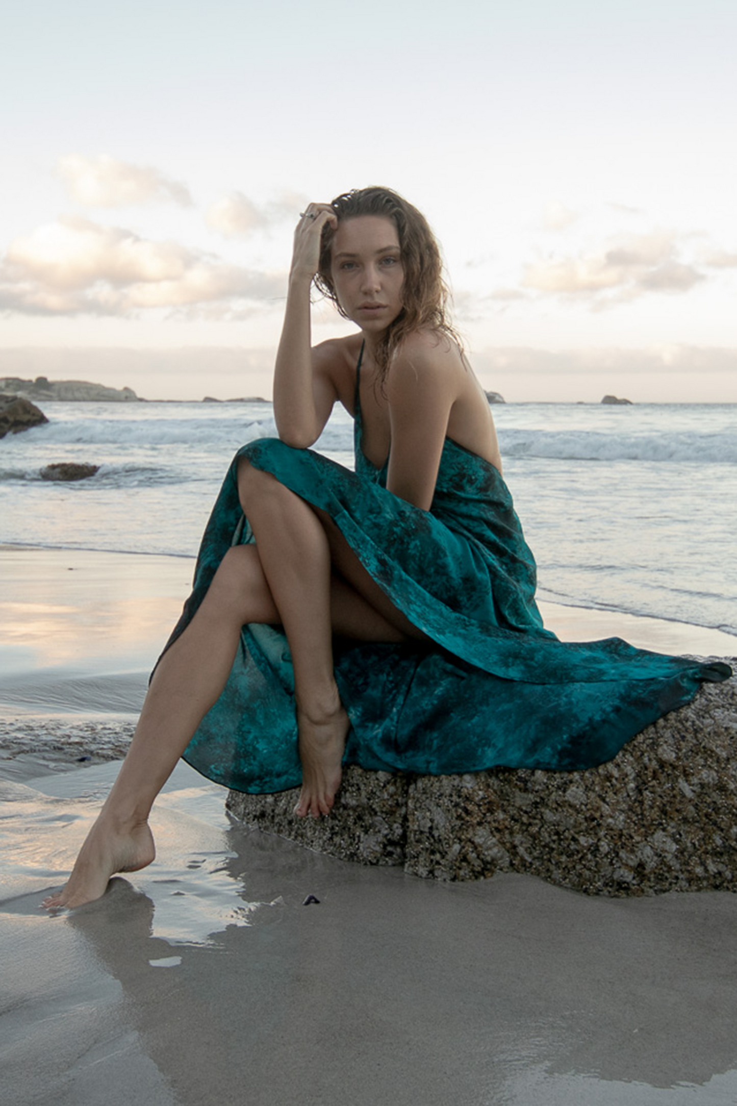 Rhodes in Tie-Dye Silk Print in Kingfisher