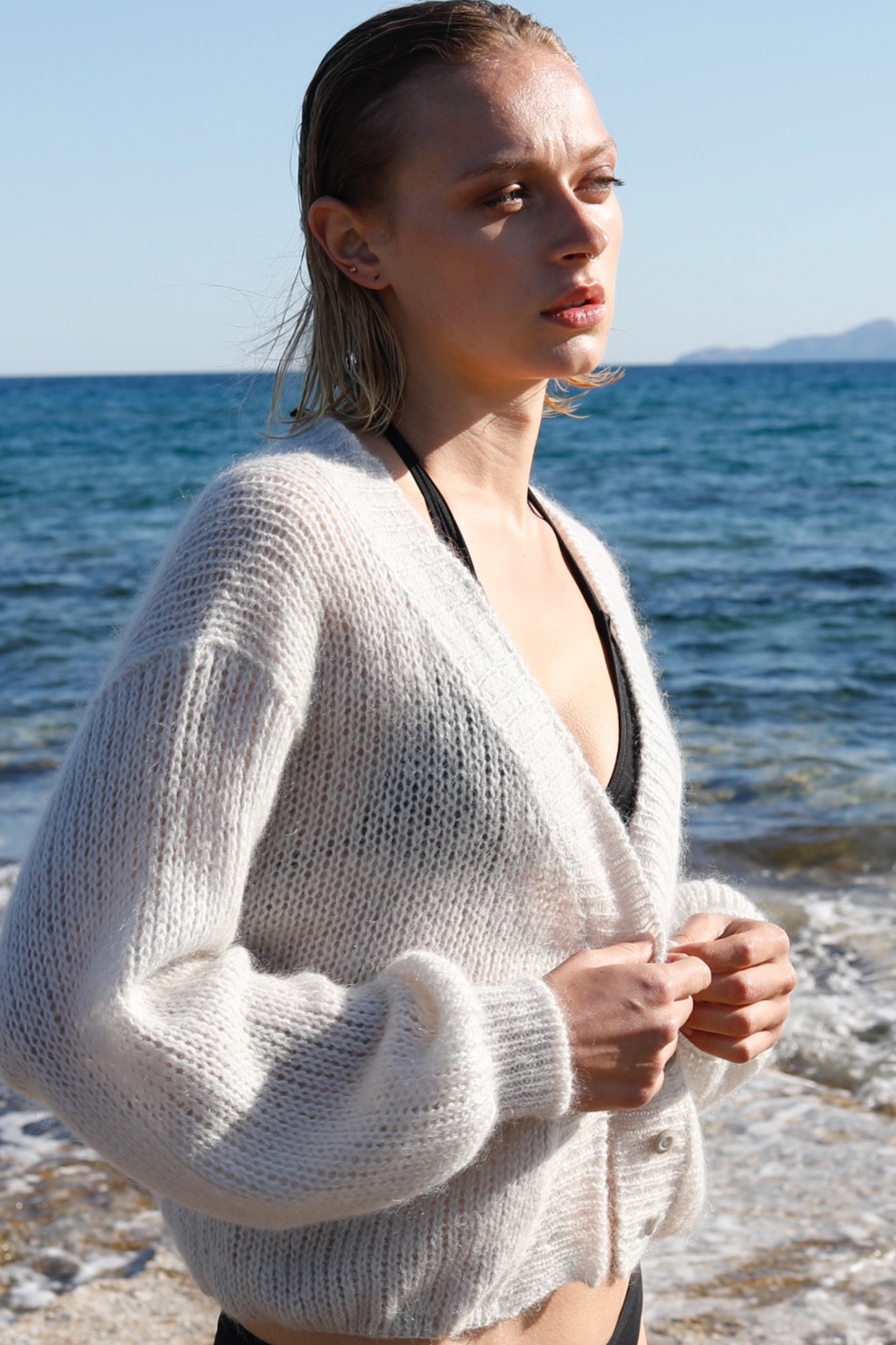 Cropped Cardigan in Pale Grey
