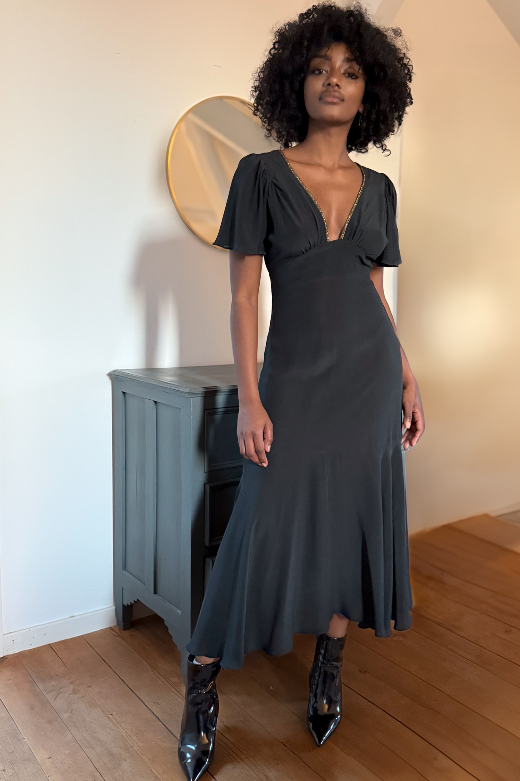 Iris Dress in Black